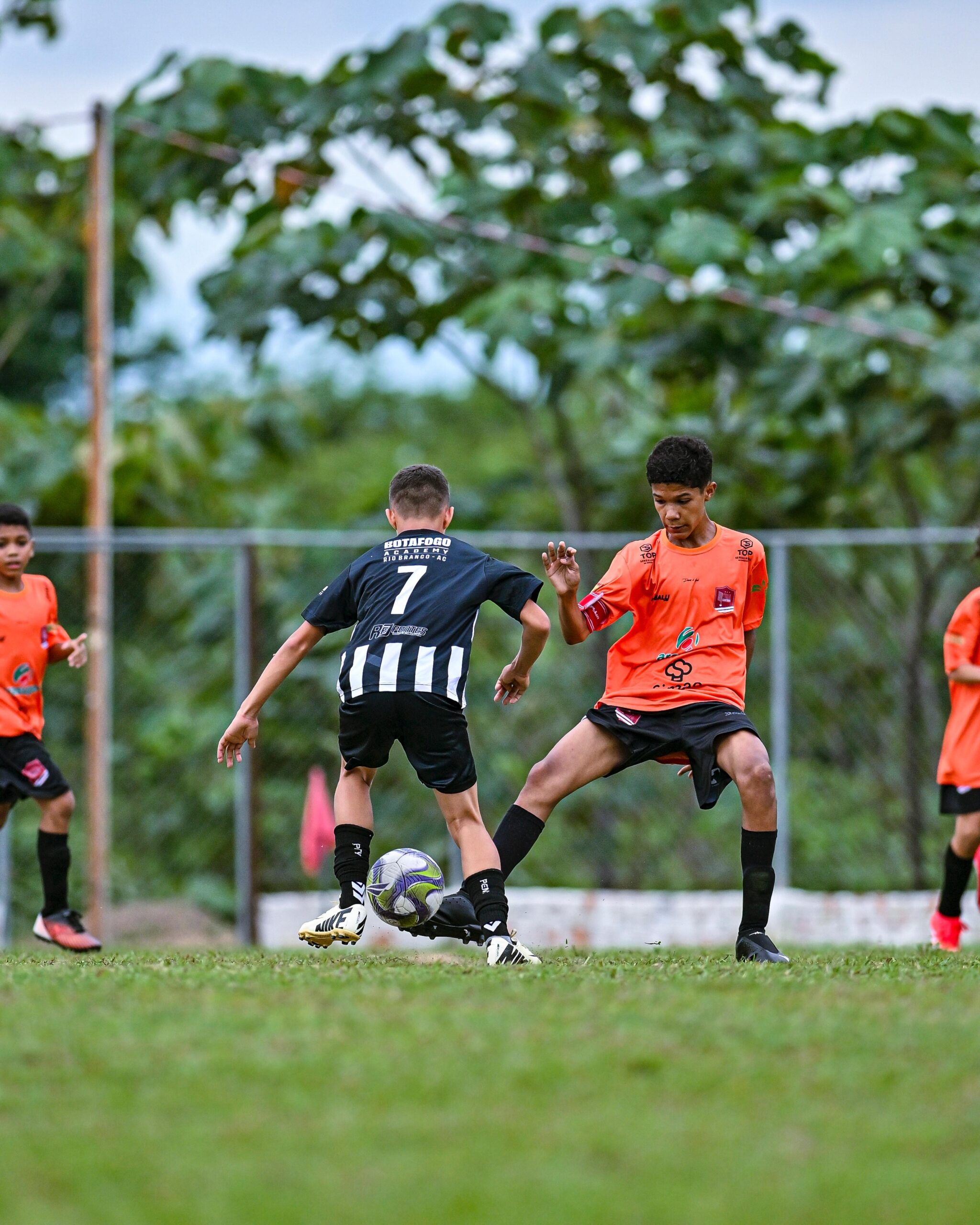Goleadas de Plácido de  Castro e Botafogo Academy definem duelos da 2ª fase do Acreano Sub-13