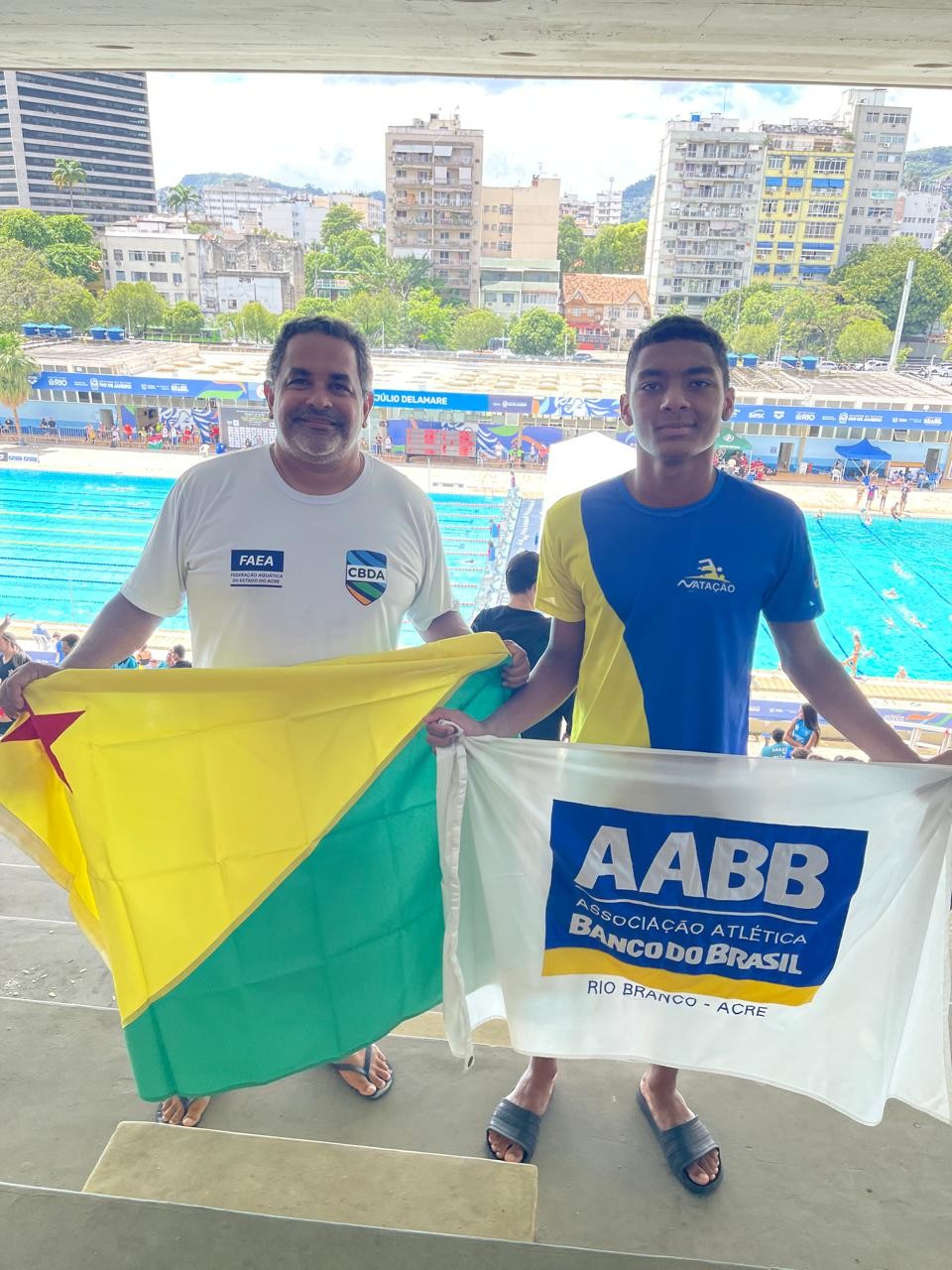Luiz Antônio Jerônimo disputa Campeonato Brasileiro Infantil de Natação de Verão, no Rio de Janeiro