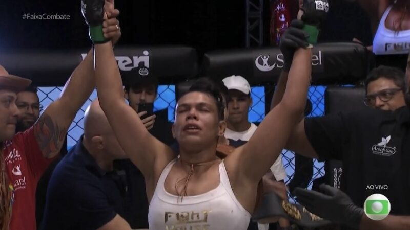 Jungle Fight 142: André “Monstro” conquista cinturão; Layze Cerqueira mantém título