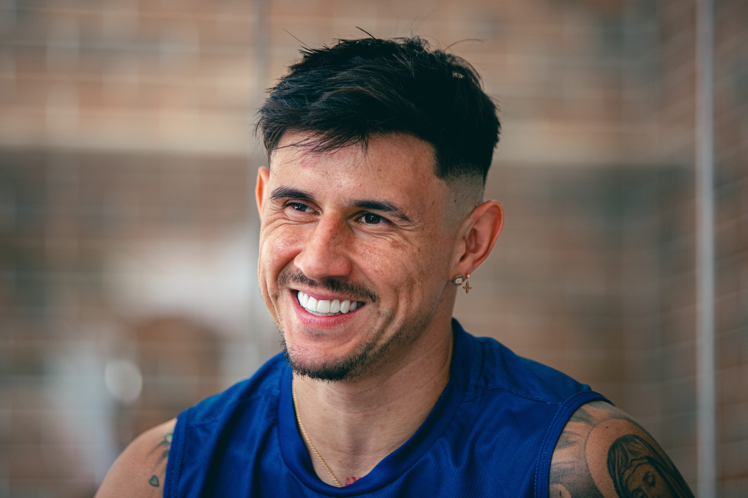 O caderno de Bareiro: atacante anota metas e se reinventa com conselhos de Palermo