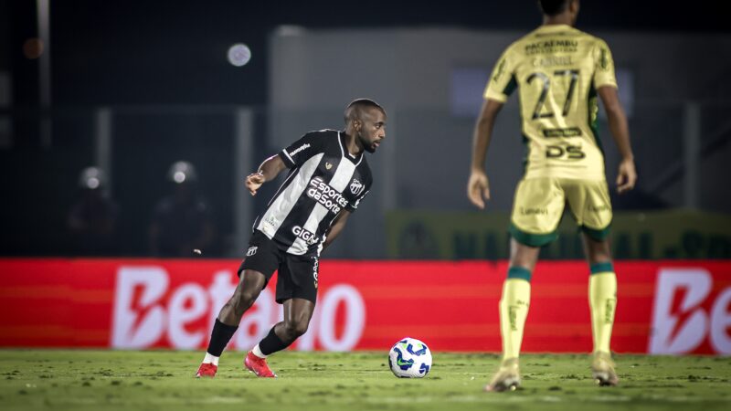 Atuações: Fernandinho mal, Bruno Ferreira abaixo e Fabiano Souza apagado