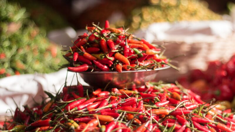 Comida apimentada protege coração e cérebro, sugere estudo
