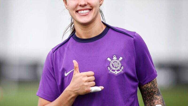 Goleira Nicole renova com o Corinthians até 2028: “Próximos três anos vão ser de sucesso”