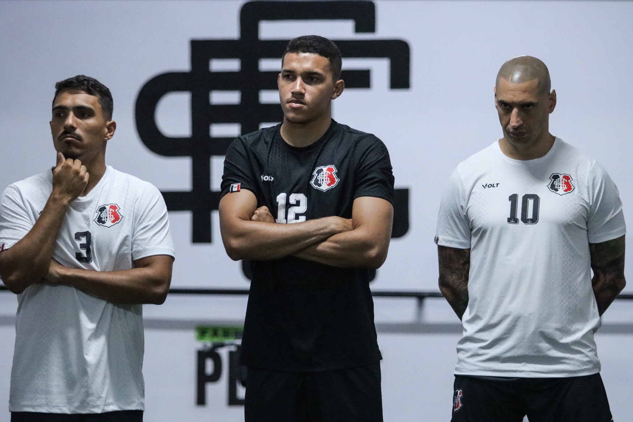 Santa Cruz organiza pré-temporada com três jogos-treino e um amistoso