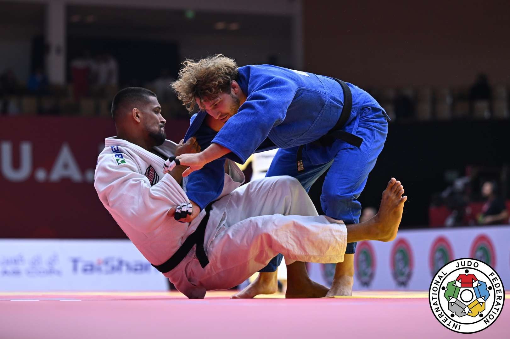 Leonardo Gonçalves conquista o bronze no Grand Slam de judô