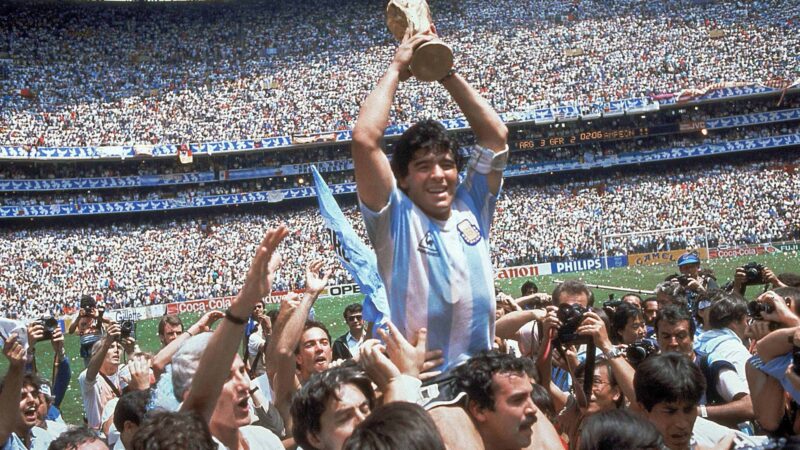 Cinco anos sem Maradona: saiba como está o julgamento de médicos acusados de negligência