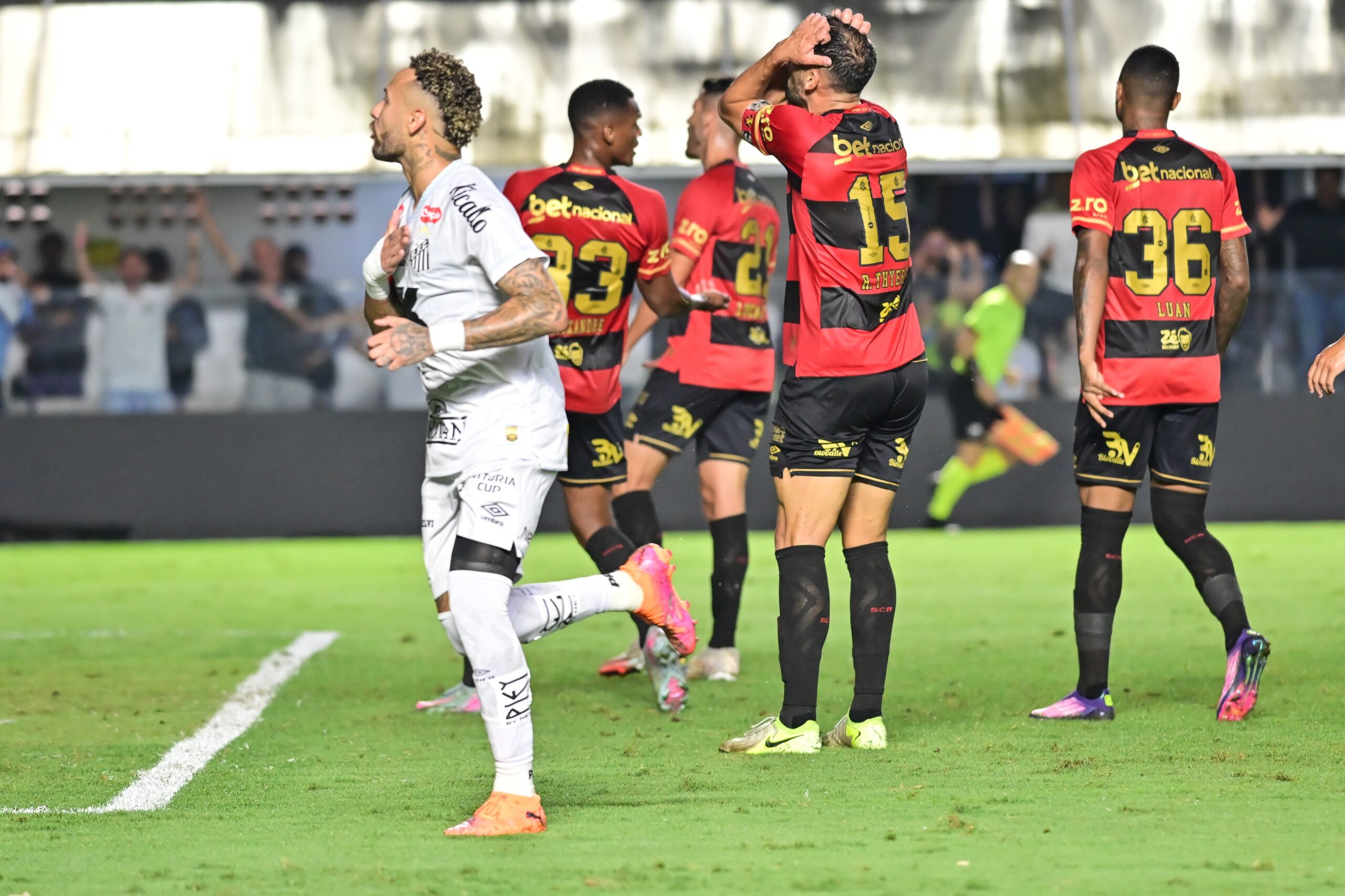 Santos vive noite perfeita com Neymar protagonista e saída do Z4