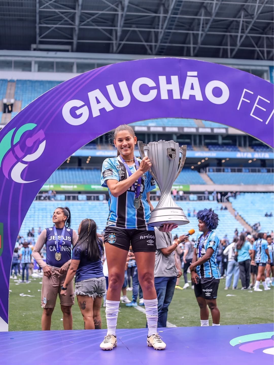 Valéria Paula fecha ano como vice-artilheira do Grêmio na conquista de bi do Gauchão Feminino