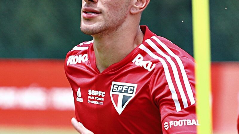 São Bernardo acerta contratação do atacante Pedrinho, ex-São Paulo e Santos