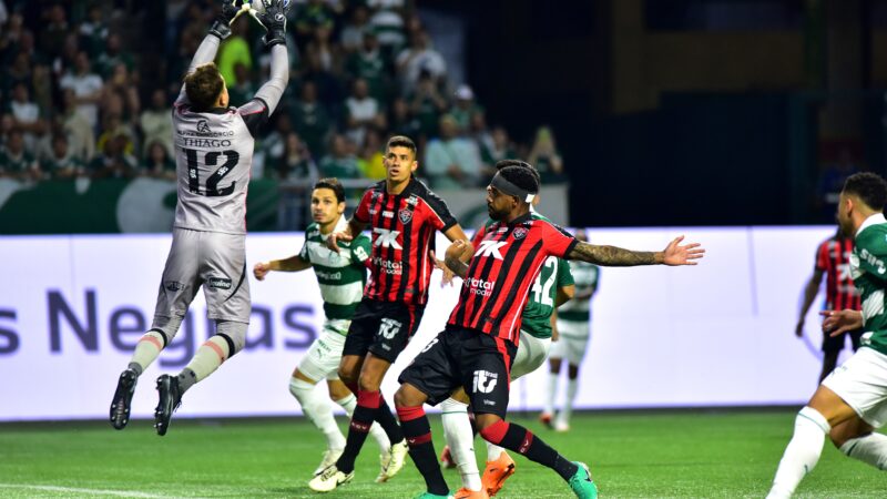 Atuações do Vitória: Thiago Couto faz defesas importantes no final do jogo e garante placar zerado