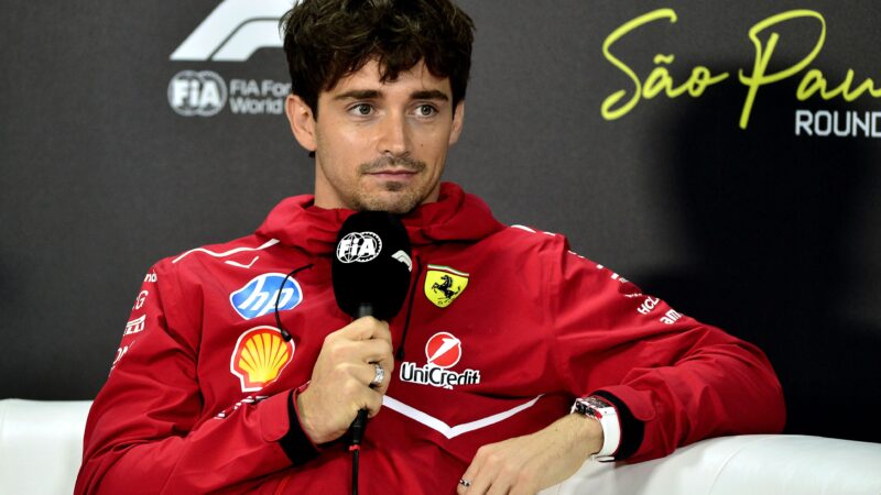 Empresário de Charles Leclerc sonda Aston Martin para 2027, diz jornalista