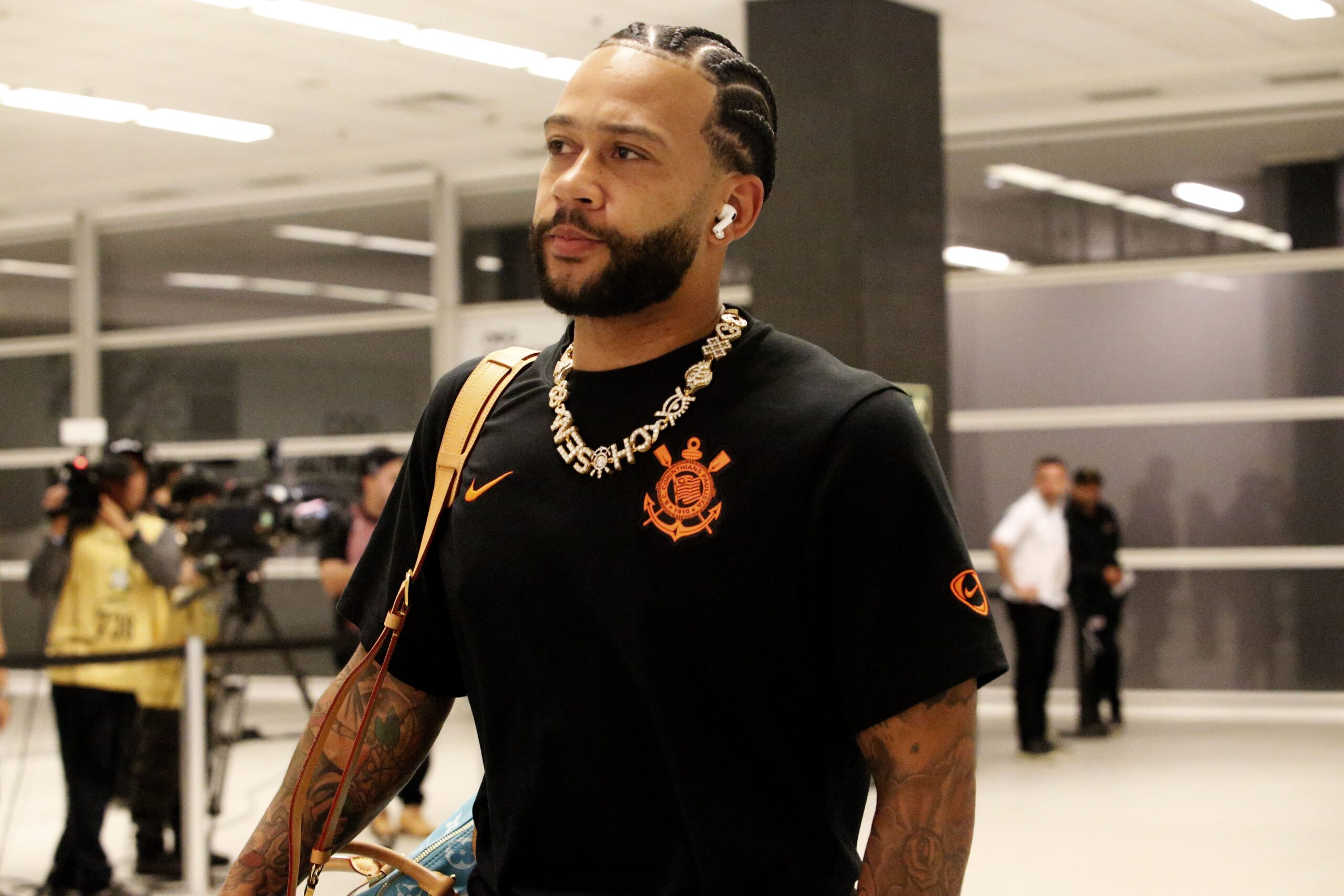 Memphis sofre a sexta lesão e soma 73 dias fora do Corinthians nesta temporada