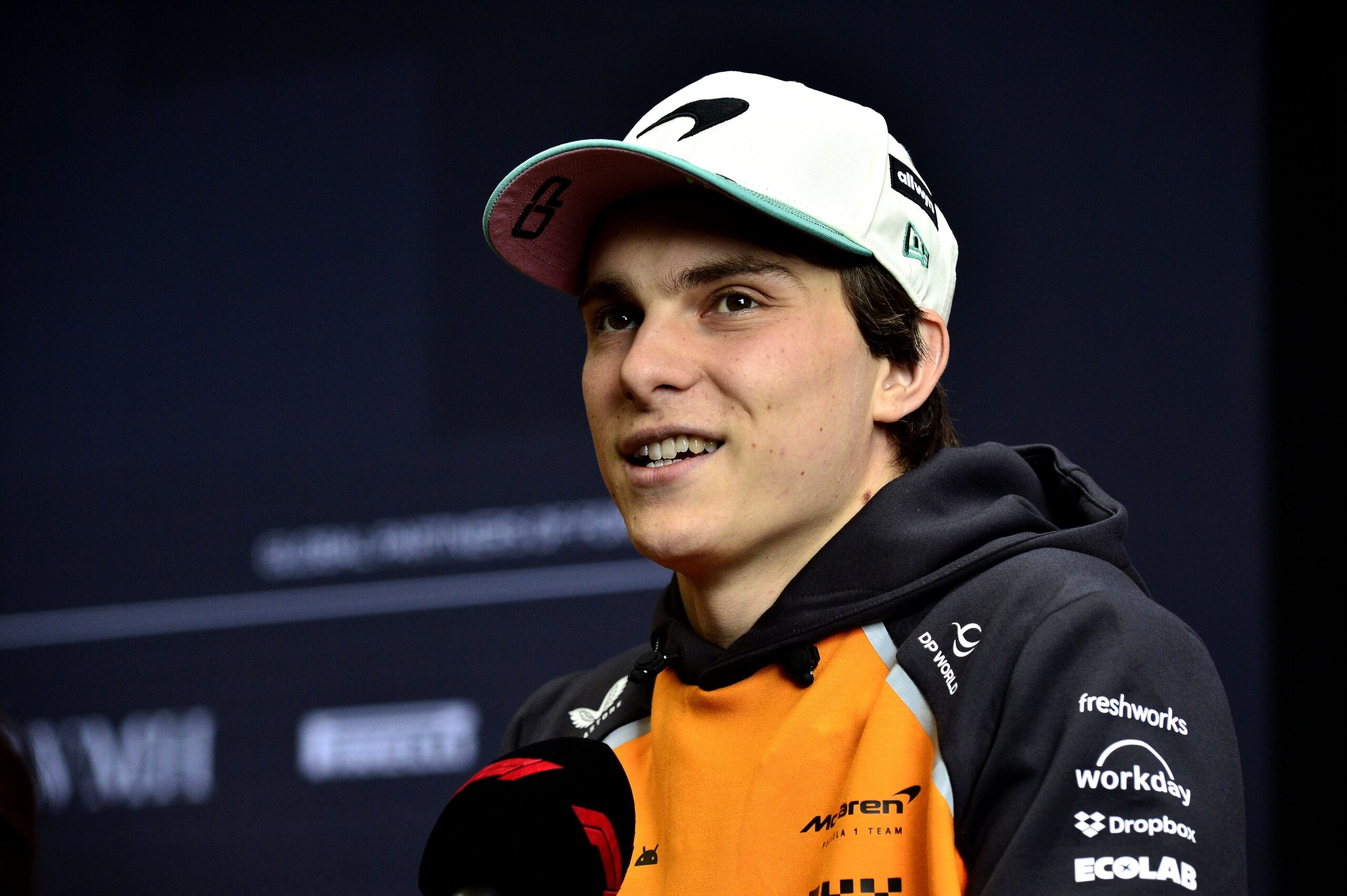 Piastri admite erros, mas afirma: “O verdadeiro Oscar não despareceu”