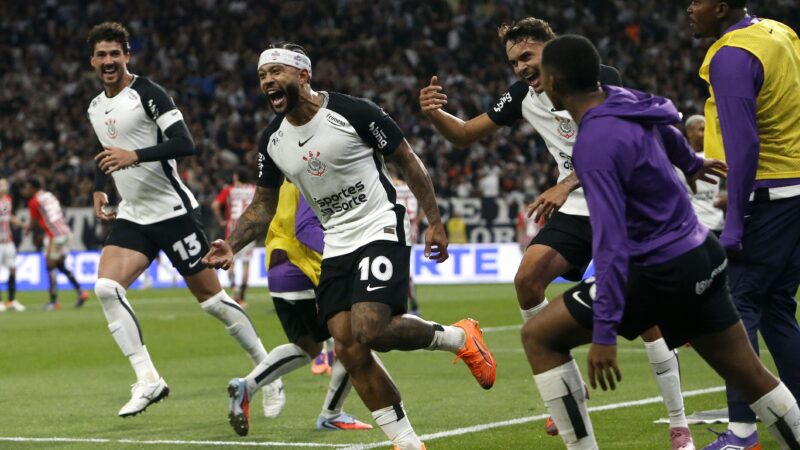 Ainda dá? Corinthians faz contas para Libertadores via Brasileirão enquanto mira Copa do Brasil