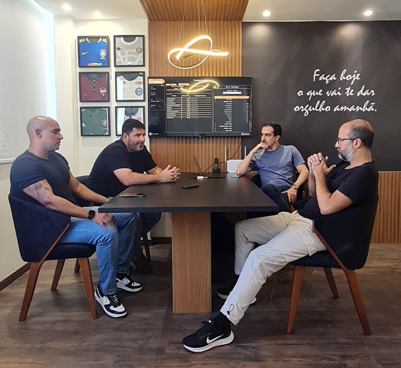 Você sabia? Eduardo Barroca subiu duas vezes para a Série A na carreira