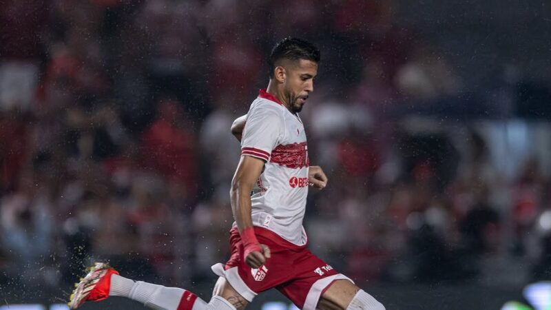 Laterais titulares do CRB contra o Novorizontino estão de contrato renovado