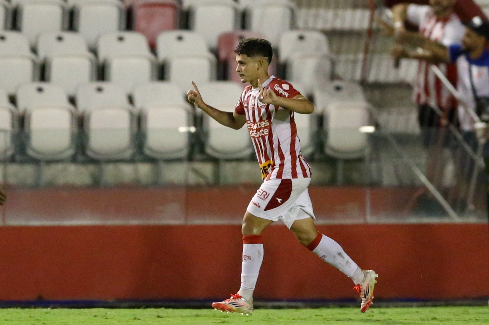 Náutico mira dar mais rodagem a atletas da base com empréstimos em 2026