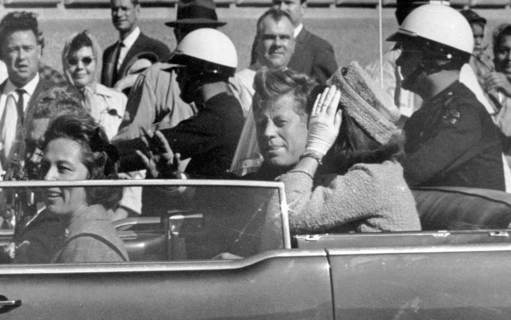 ‘Maldição Kennedy’: câncer terminal de neta de JFK reaviva dramas da família; relembre
