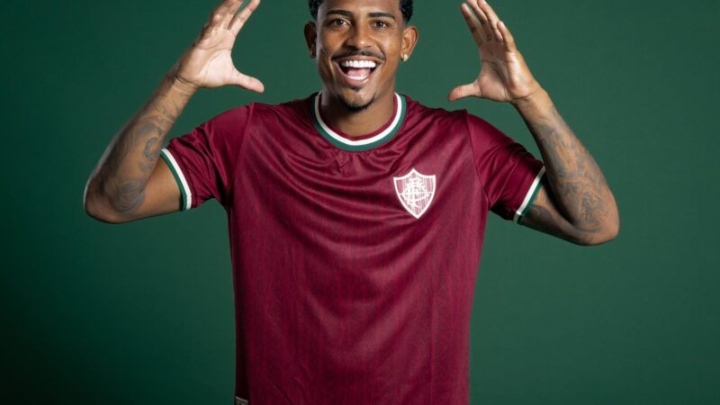 Fluminense lança camisa do Dia da Consciência Negra com homenagem ao Casal 20