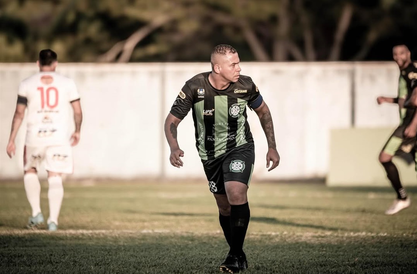 Reforço do Samambaia, atacante Walter chega a Brasília nesta terça