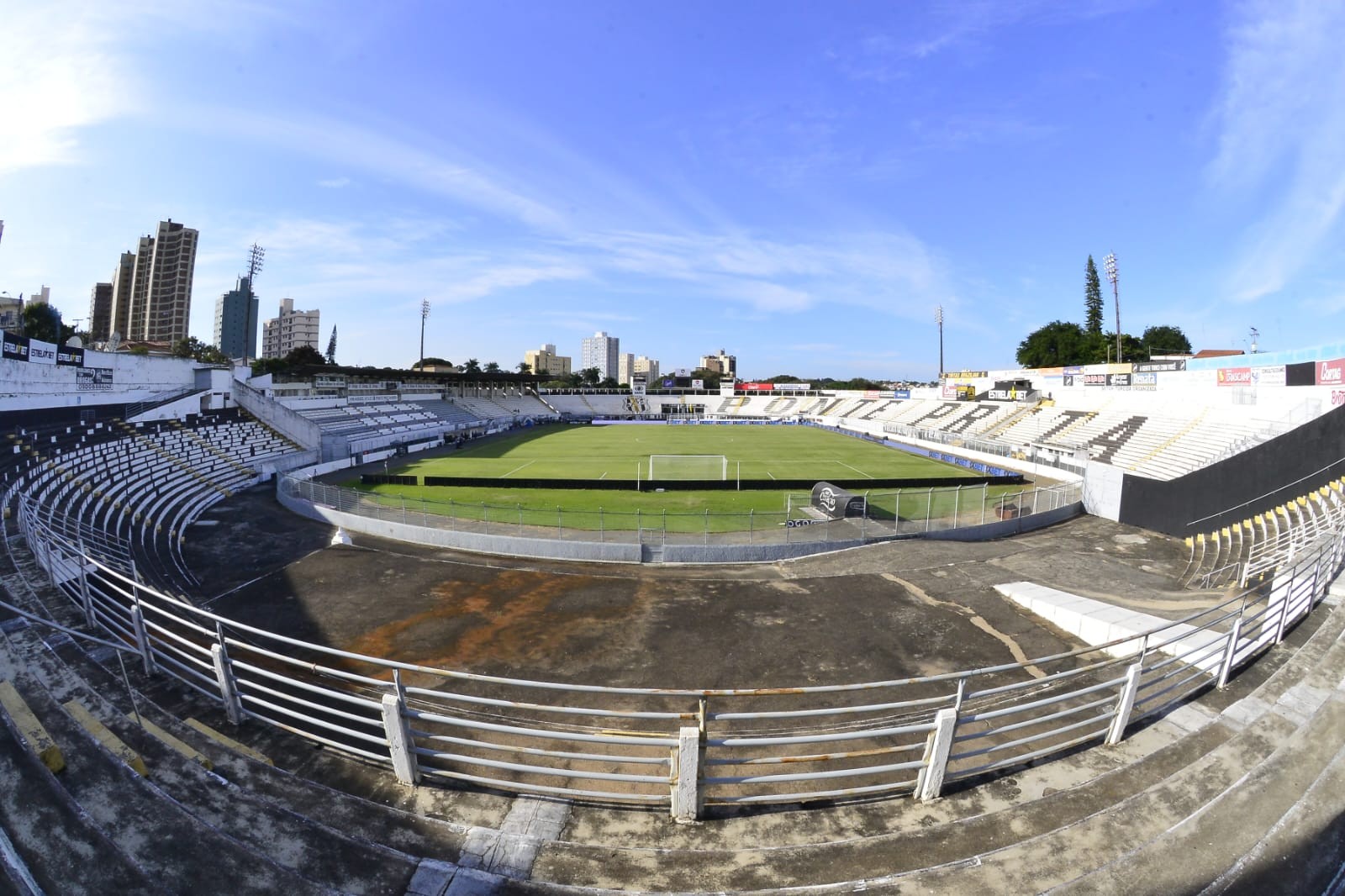 Moisés Lucarelli: reconstrução do estádio da Ponte Preta tem custo estimado em R$ 400 milhões