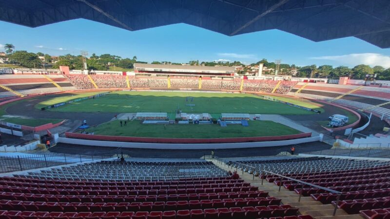 Botafogo-SP x Avaí: onde assistir ao vivo, horário e escalações