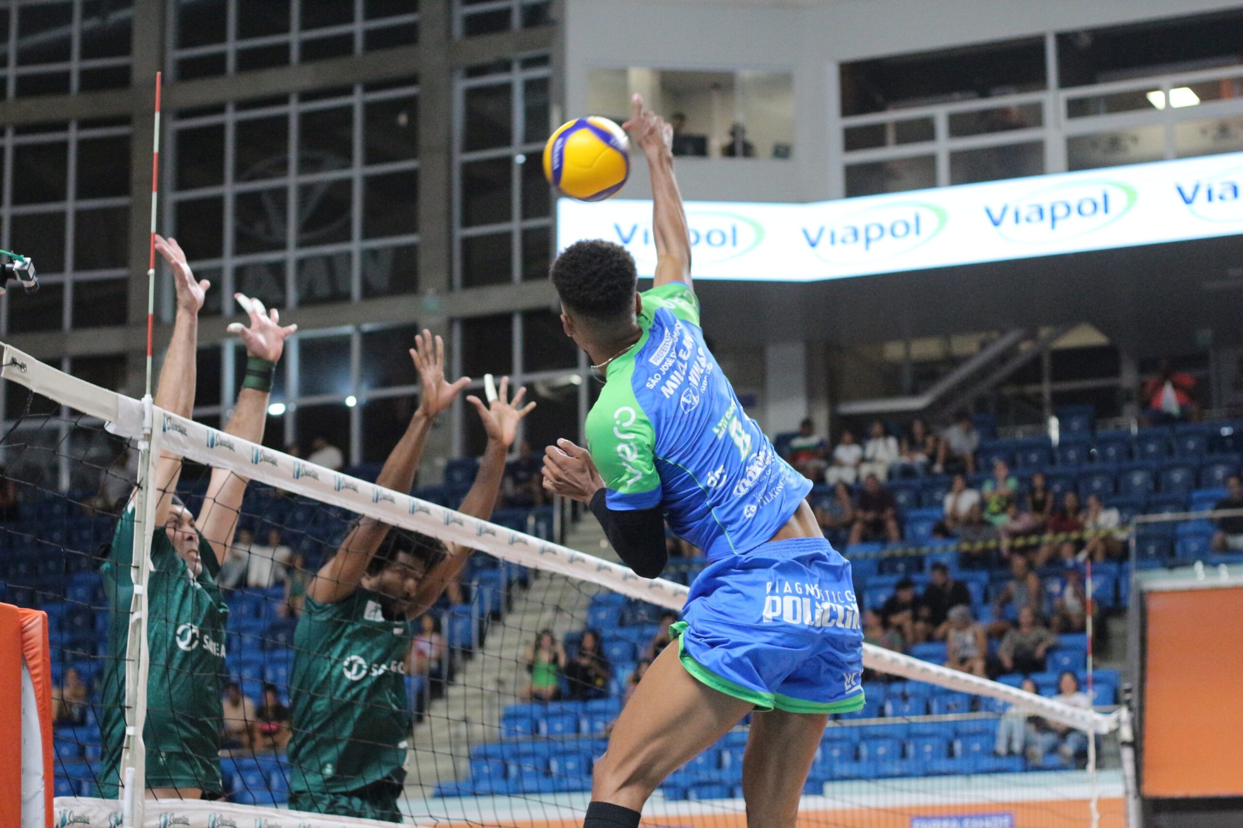 Assista ao vivo: Goiás x São José pela Superliga Masculina