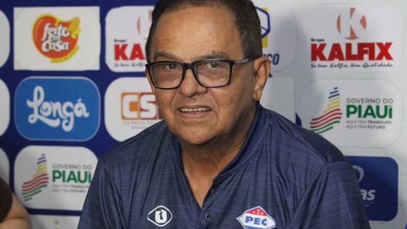 Francisco Diá tem aproveitamento abaixo dos 40% na última temporada como treinador; veja números