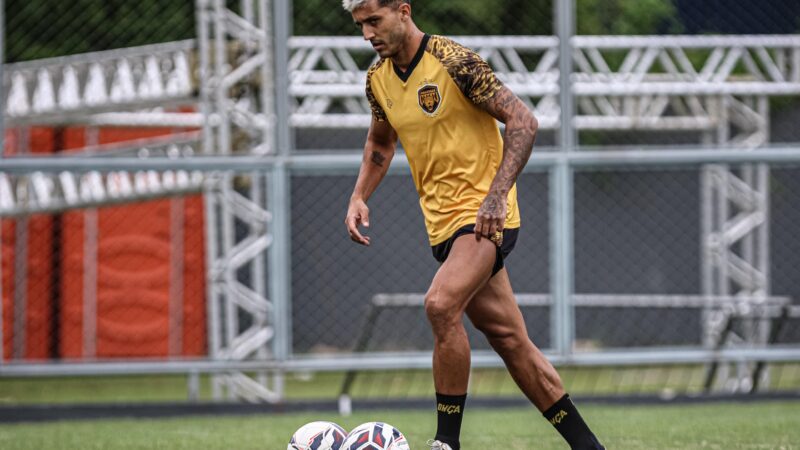 Artilheiro do Amazonas na Série B, Kevin Ramírez não terá o contrato renovado para 2026