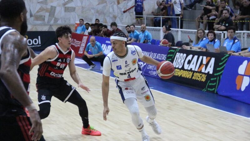 Após troca de comando, São José encara Botafogo pelo NBB