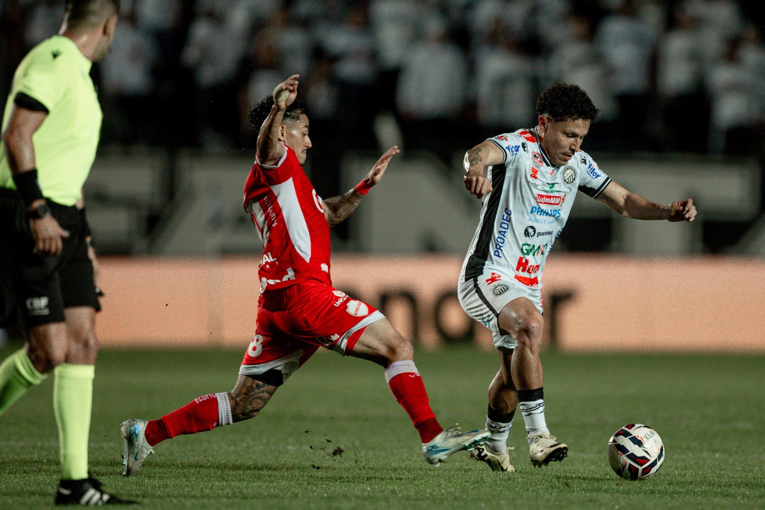 Operário-PR x Ferroviária: onde assistir ao vivo, horário e escalações