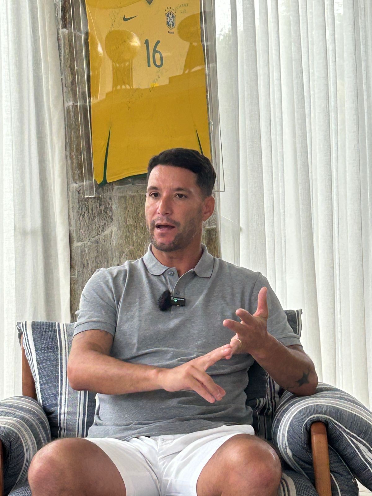 Thiago Neves vira gestor e quer mudar base com seus exemplos bons e ruins: “Tenho autoridade para mostrar o caminho”