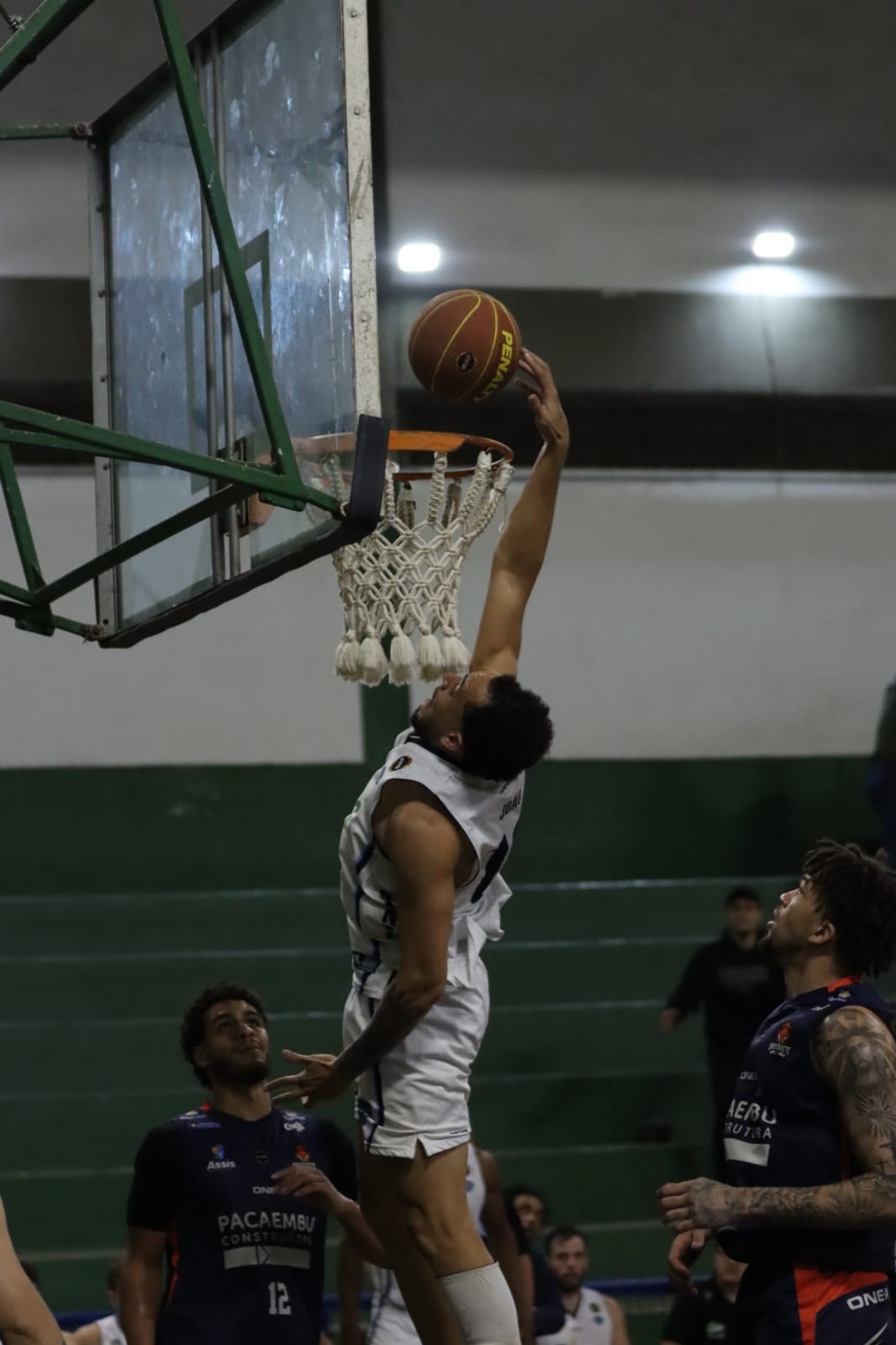 Santos vence Assis pela segunda vez e garante vaga na final do Campeonato Paulista de Basquete