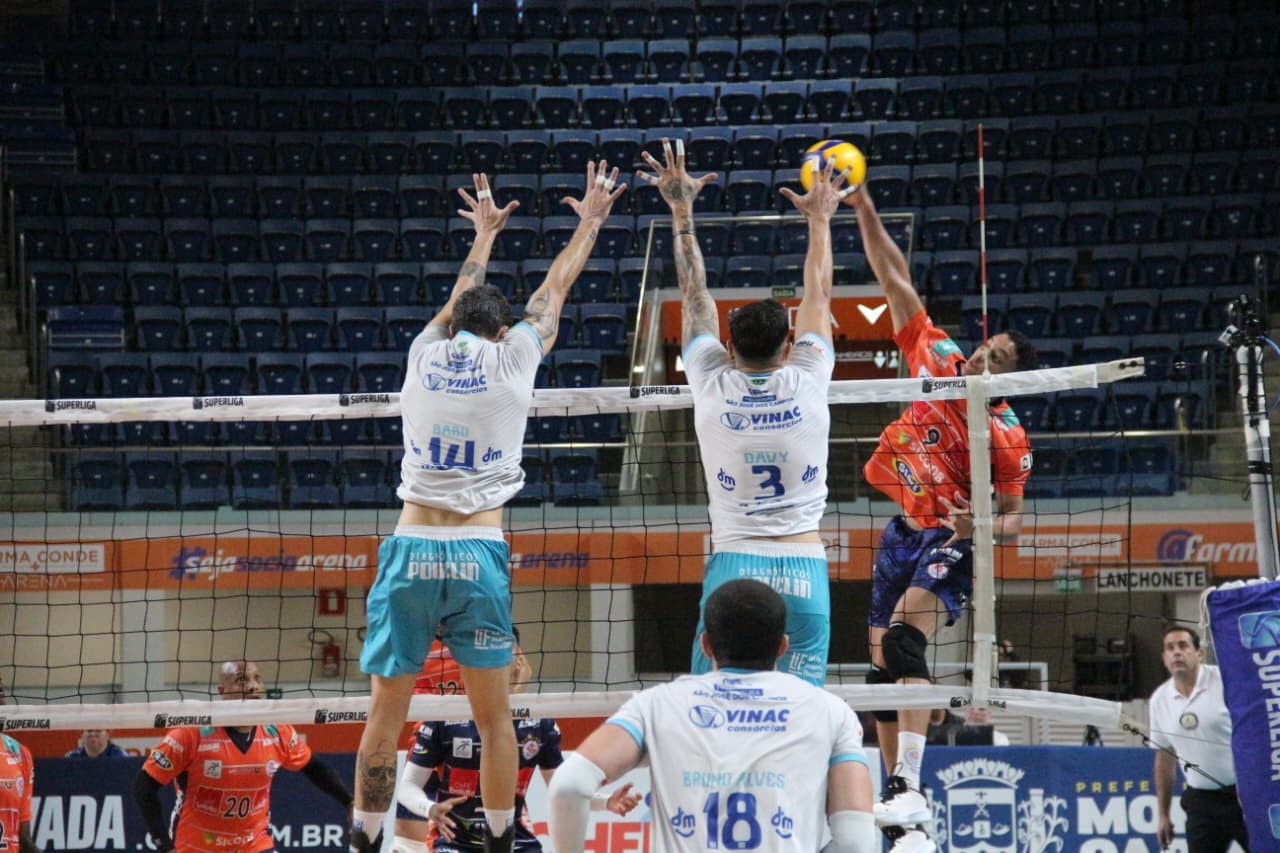 Vôlei São José visita Goiás e tenta entrar no G-8 da Superliga Masculina