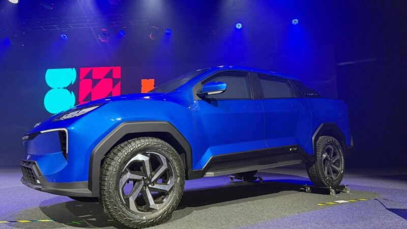 Salão do Automóvel 2025: Lecar mostra picape Campo e anuncia jipe como terceiro carro da marca