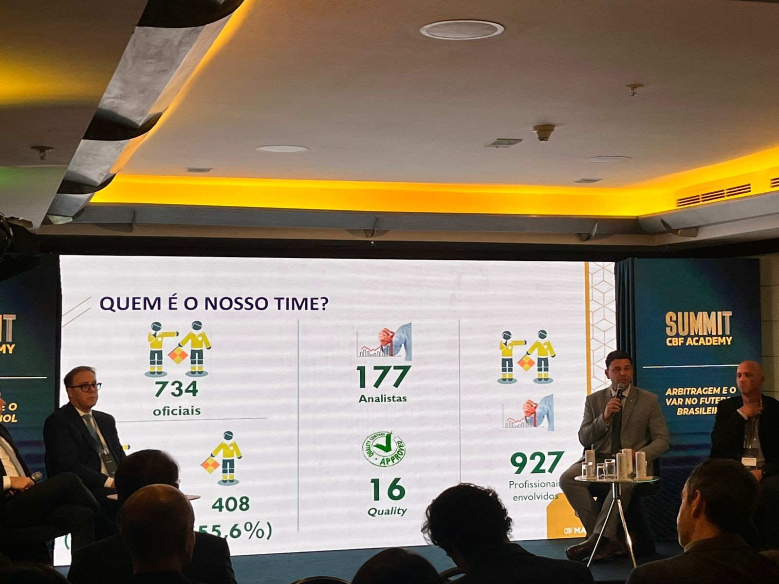 CBF planeja renovação gradual e vai promover mais de 200 árbitros e assistentes em 2026