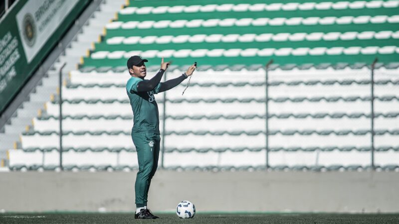 Escalação do Juventude: dois titulares voltam, mas Carpini perde lateral