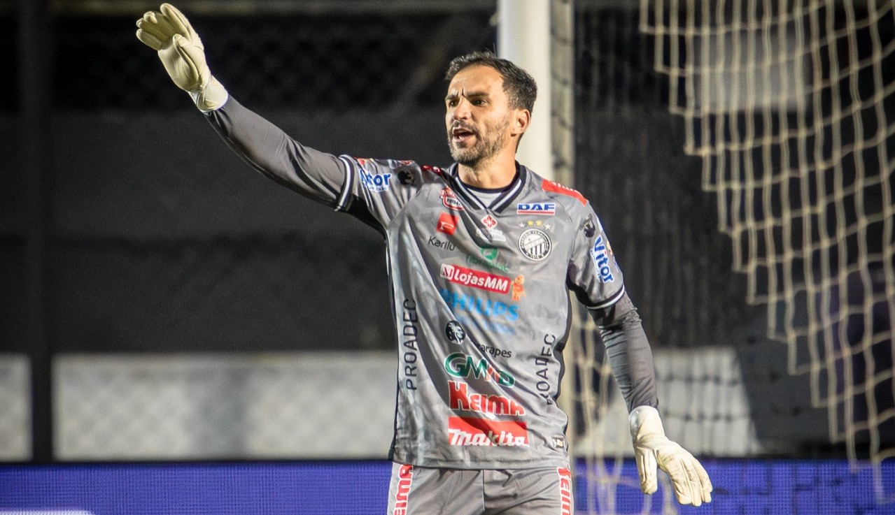 Operário-PR renova contrato com o goleiro Vagner para 2026