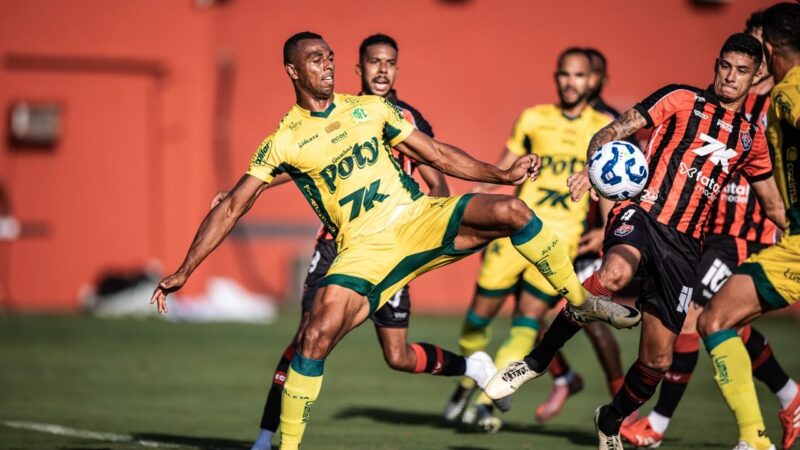 Atuações do Vitória: Erick, Lucas Halter e Thiago Couto são os melhores contra o Mirassol
