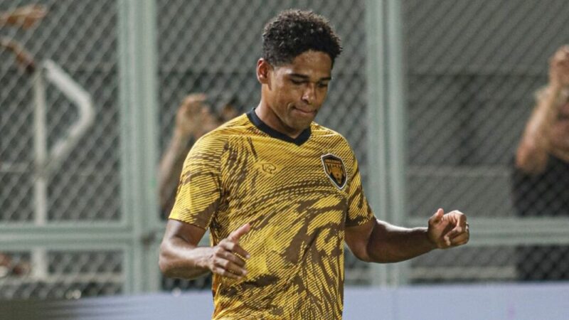 William Barbio tem contrato renovado com o Amazonas para mais uma temporada