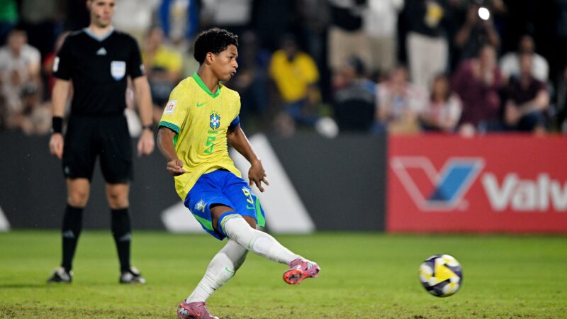 Brasileira do Grupo de Estudos Técnicos da Fifa destaca Zé Lucas, do Sport, no Mundial sub-17