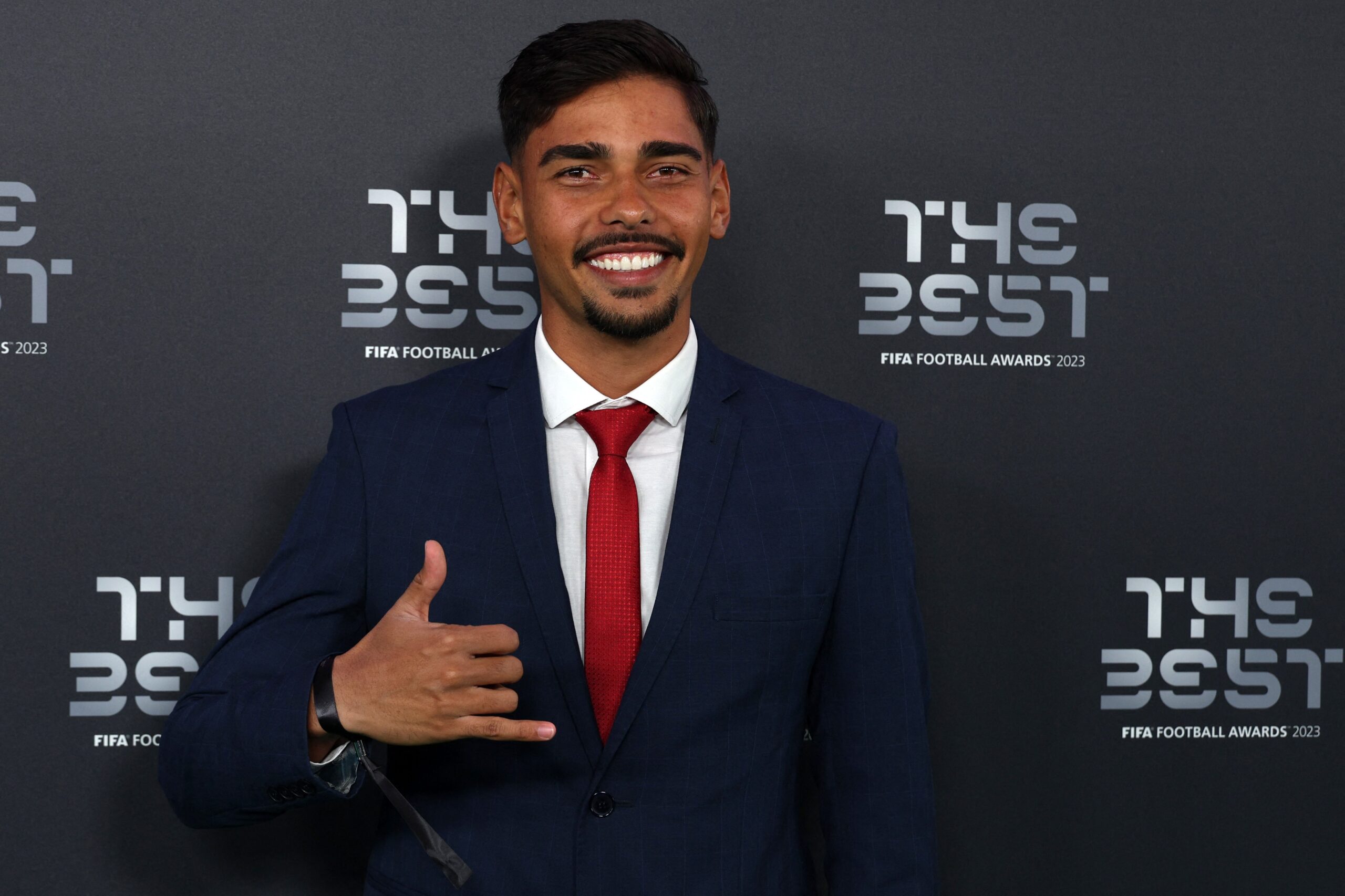 Vencedor do Puskas, Guilherme Madruga, relembra premiação: ‘até hoje a ficha não caiu’