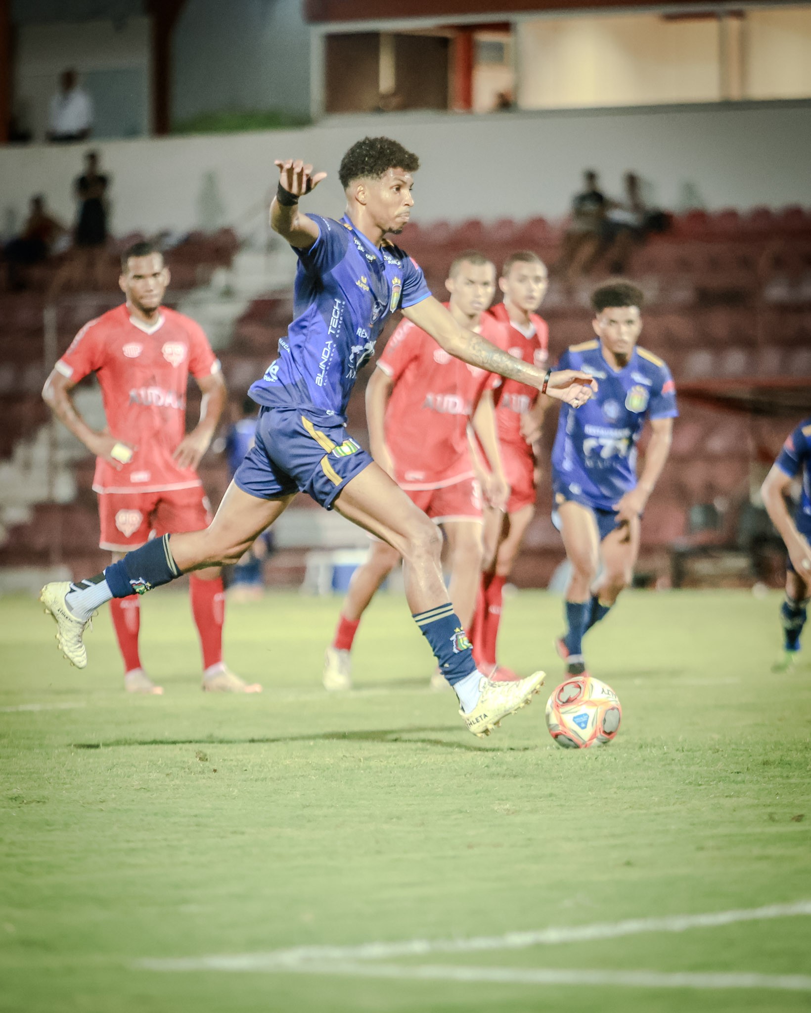 Linense anuncia a contratação do atacante Fábio Azevedo, ex-Criciúma