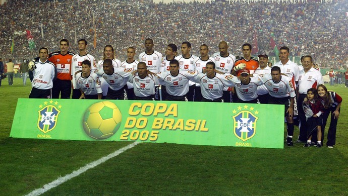 Paulista 2005 x 2004: time campeão da Copa do Brasil encara o vice do Paulistão em jogo festivo