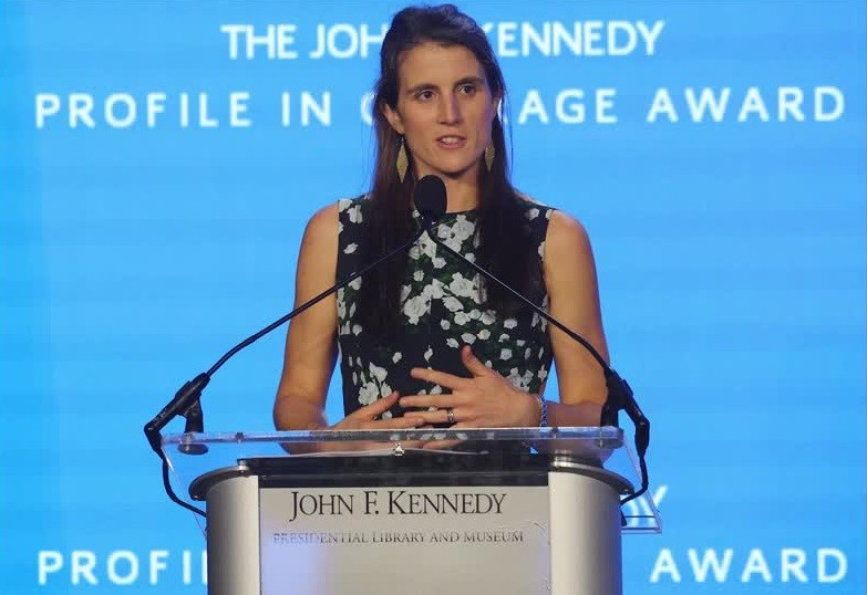 Tatiana Schlossberg, neta de John F. Kennedy, morre aos 35 anos após diagnóstico de câncer agressivo