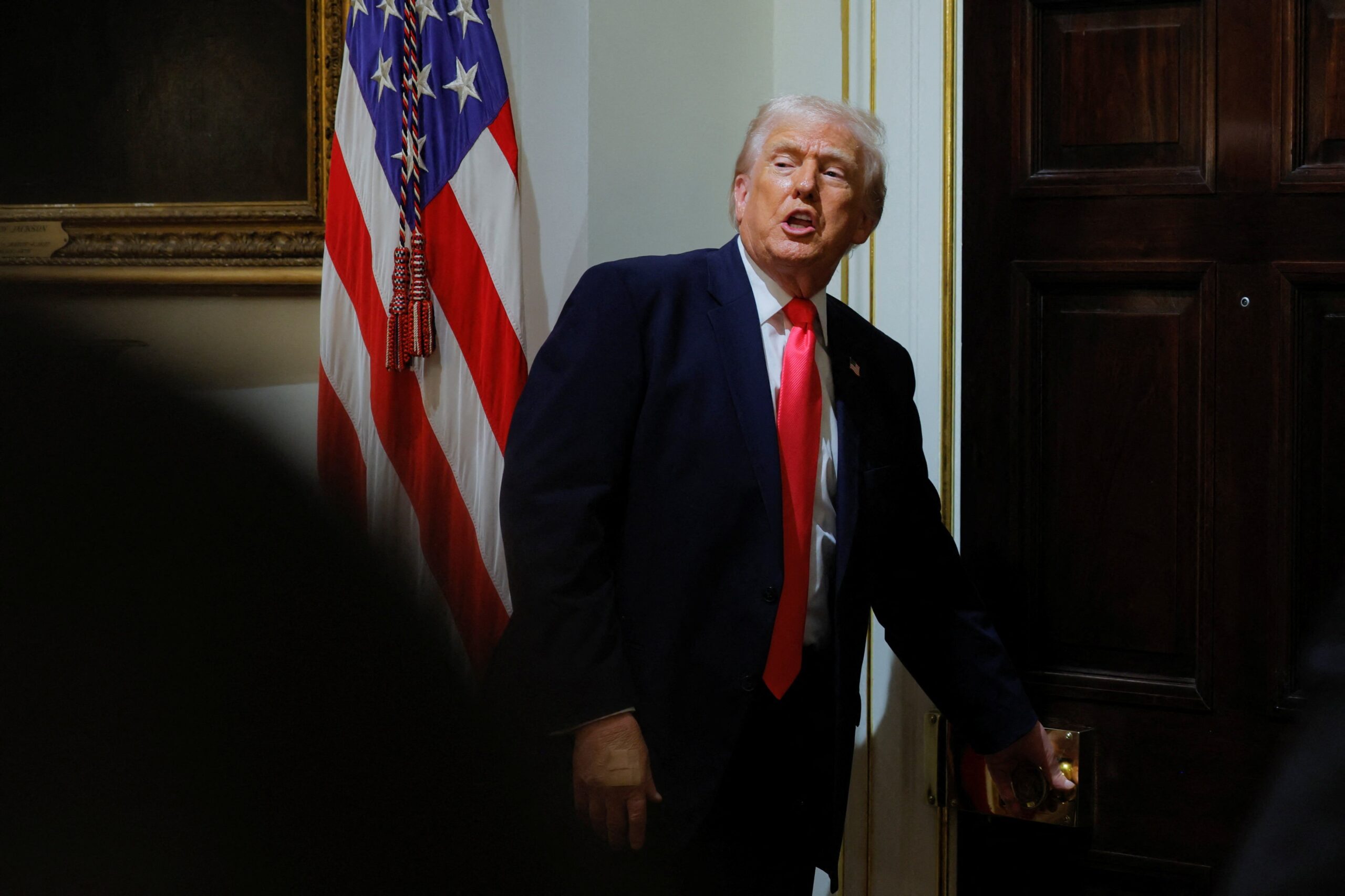 Governo Trump vai reajustar presença militar global para focar na América Latina