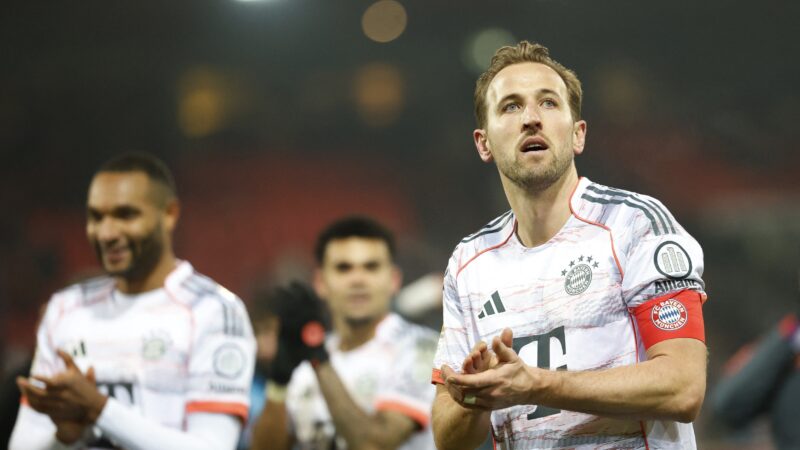 Harry Kane fecha goleada do Bayern e encerra 2025 com 60 gols