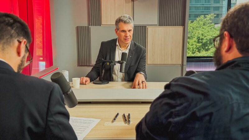 ENTREVISTA: presidente da Volkswagen celebra força do Tera e admite desafio na eletrificação