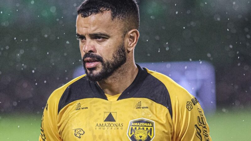 Recordista de jogos, Tavares celebra renovação no Amazonas: “Meu sentimento é de felicidade”
