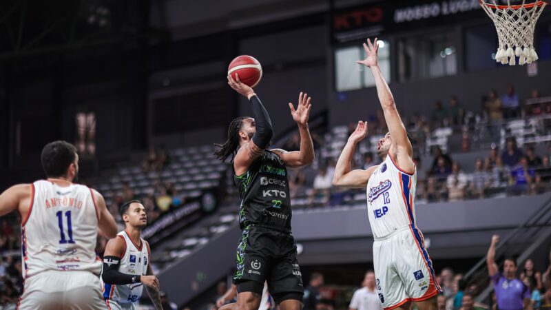 União Corinthians aproveita baixo rendimento da Unifacisa no 4º período e vence no NBB 2025/2026